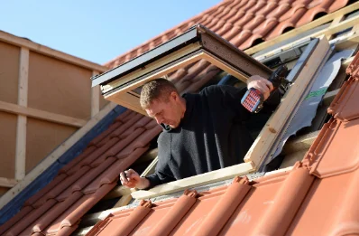 Pose de fenêtres de toit Velux au Lindois